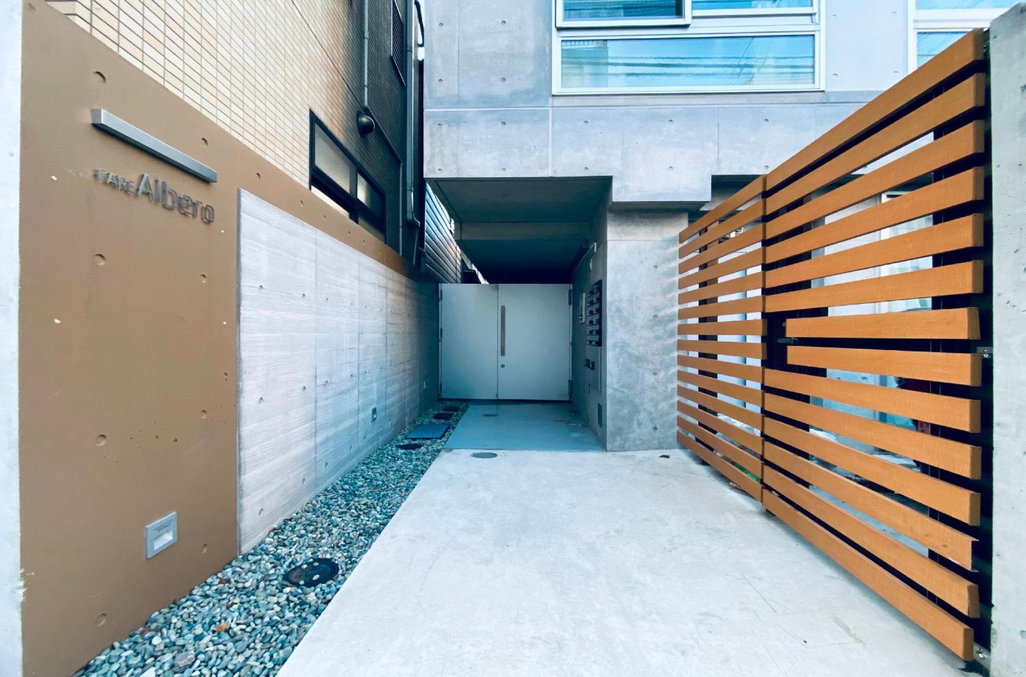 الشقق الفندقية طوكيوفي  Japan House Nishishinjuku المظهر الخارجي الصورة